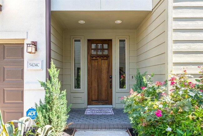 5424 Petty St in Houston, TX - Building Photo - Building Photo