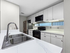 1714 Drew St in Houston, TX - Building Photo - Building Photo