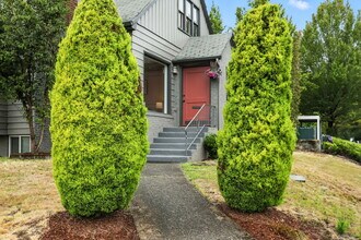 423 NE 55th Ave in Portland, OR - Building Photo - Building Photo