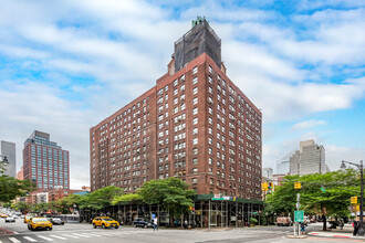 The Sutton Collection in New York, NY - Building Photo - Primary Photo