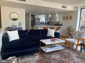 501 Spruce St in Philadelphia, PA - Building Photo - Building Photo