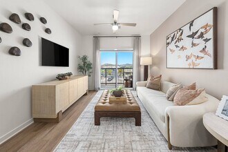 Alta Dove Valley in Phoenix, AZ - Foto de edificio - Building Photo