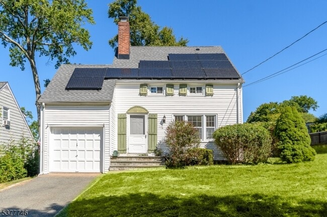 property at 176 Woodland Ave