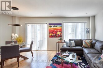 44 Sienna Private in Ottawa, ON - Building Photo - Building Photo