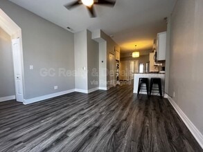 1455 W Augusta Blvd in Chicago, IL - Building Photo - Building Photo