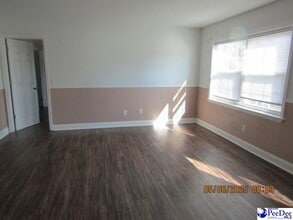 1100-11C3 S Mayfair Terrace in Florence, SC - Building Photo - Building Photo