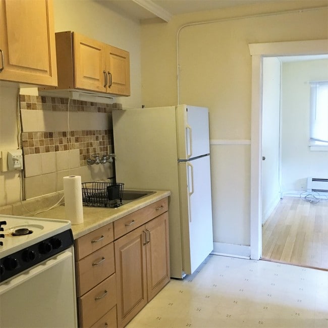 575 South 900 East-Unit -2 in Salt Lake City, UT - Foto de edificio - Building Photo