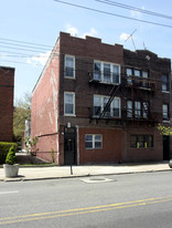 2862 W 17th St Apartments