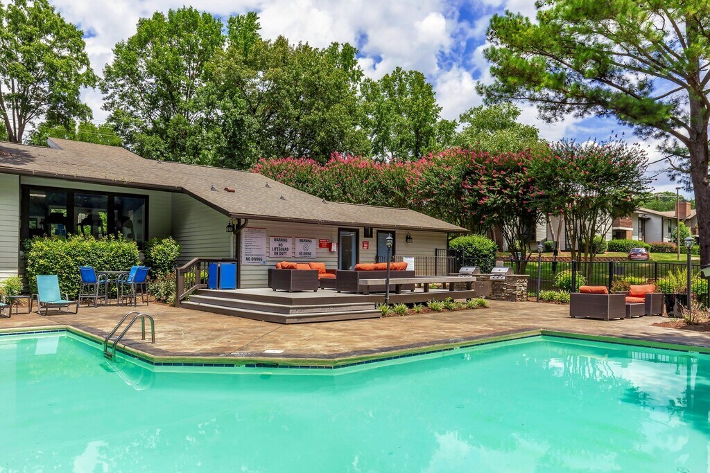 Madison Southpark Apartment Homes Charlotte, NC Apartments