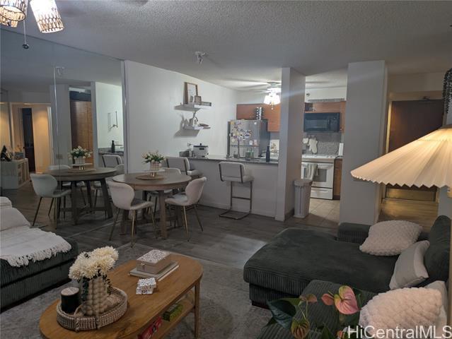 60 N Beretania St in Honolulu, HI - Building Photo - Building Photo