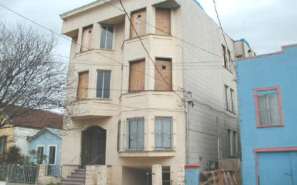 1077 Alabama St in San Francisco, CA - Building Photo