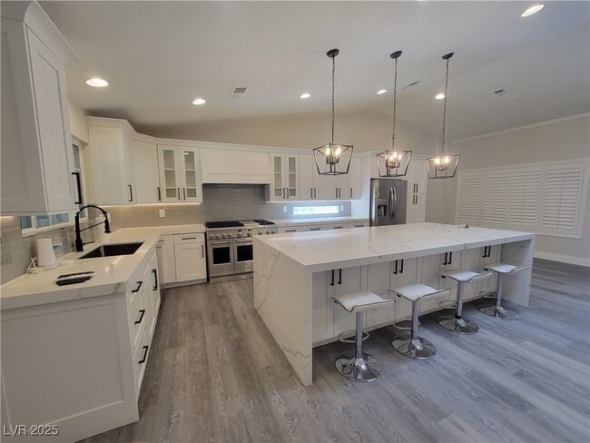 5836 Corazon Dr in Las Vegas, NV - Building Photo - Building Photo