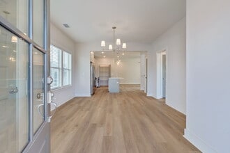 4081 Ivy Green Trl, Unit A in Tallahassee, FL - Foto de edificio - Building Photo