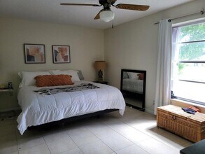 2828 Casita Way in Delray Beach, FL - Building Photo - Building Photo