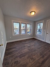 8 Maxwell St in Taunton, MA - Building Photo - Building Photo