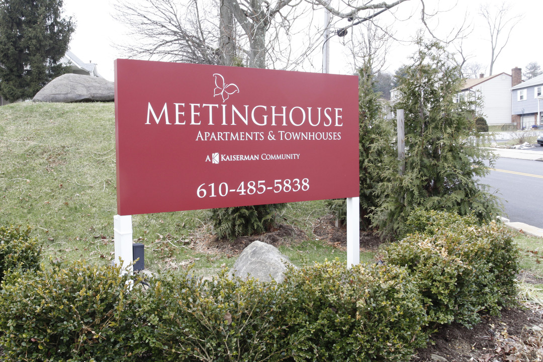 Meetinghouse Apartments & Townhouses in Boothwyn, PA - Building Photo