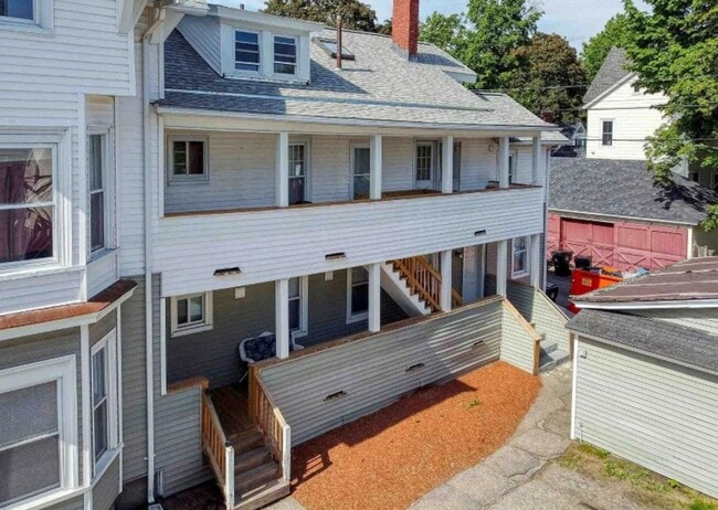 715 Union St in Manchester, NH - Building Photo - Building Photo
