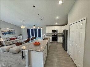 834 Rixey St E in Lehigh Acres, FL - Building Photo - Building Photo