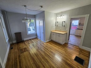 79 Kenduskeag Ave in Bangor, ME - Building Photo - Building Photo