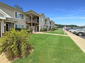 5350 Glenn Cross Rd in Battle Creek, MI - Building Photo - Building Photo