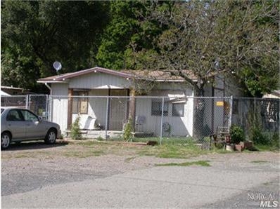 9155 N State St in Redwood Valley, CA - Building Photo - Building Photo