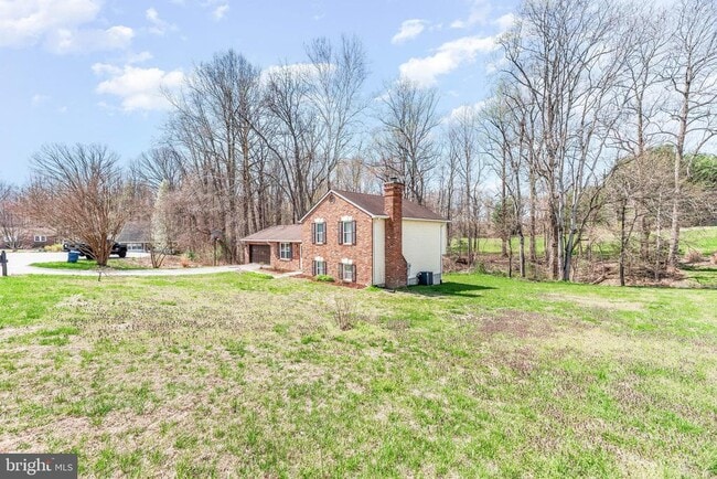 property at 3604 Cox Ct