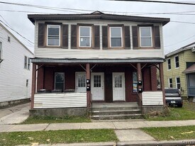 124 River St in Rome, NY - Building Photo