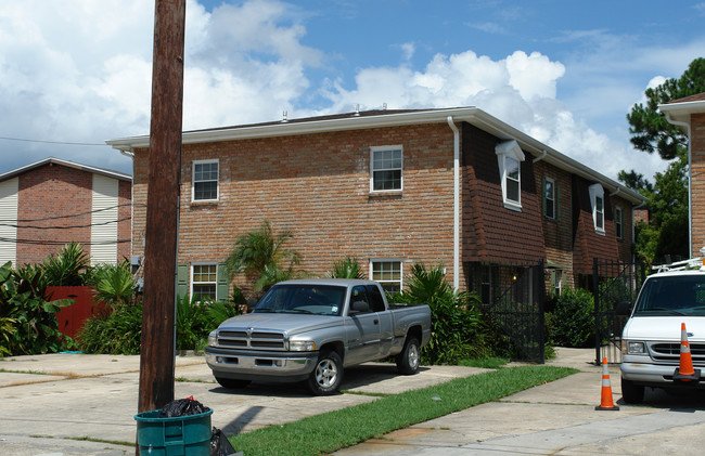 3713 Simone Gardens in Metairie, LA - Building Photo - Building Photo