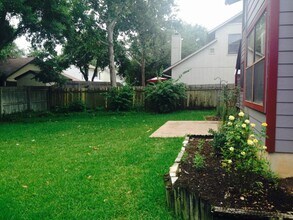 13023 Amarillo Ave in Austin, TX - Building Photo - Building Photo