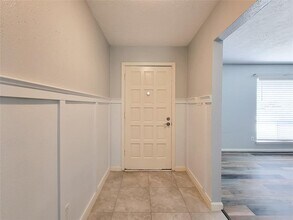 5607 Country Green St in League City, TX - Building Photo - Building Photo
