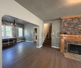 1035 E Isaacs Ave in Walla Walla, WA - Building Photo - Building Photo