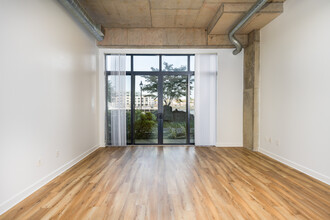 Arrive Union Wharf in Baltimore, MD - Building Photo - Interior Photo