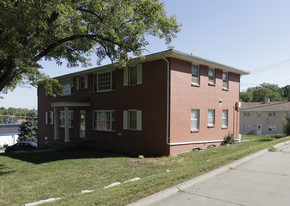 3005 S 108th St Apartments