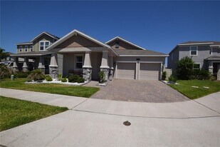 5055 Hatchineha Ct in St. Cloud, FL - Building Photo