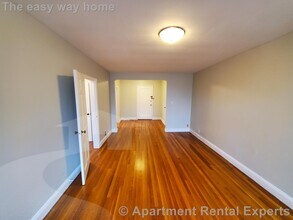 16 Ware St in Cambridge, MA - Building Photo - Building Photo