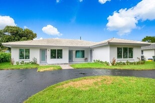 245 SW 6th St in Boca Raton, FL - Building Photo