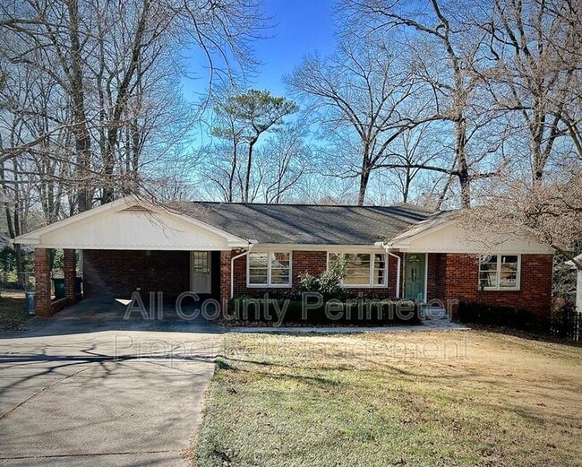 property at 1471 Thomas Rd