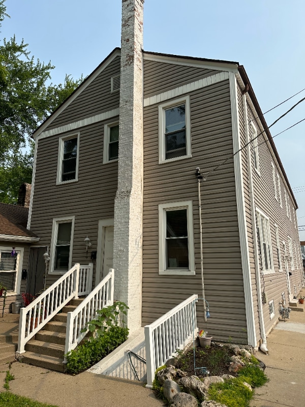 property at 14 High Rd