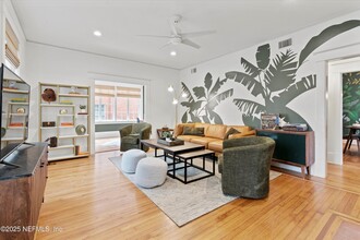 3671 Hedrick St in Jacksonville, FL - Building Photo - Building Photo