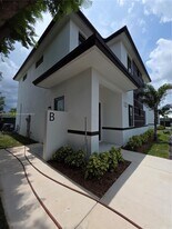 1321 NW 6th Ave in Florida City, FL - Building Photo
