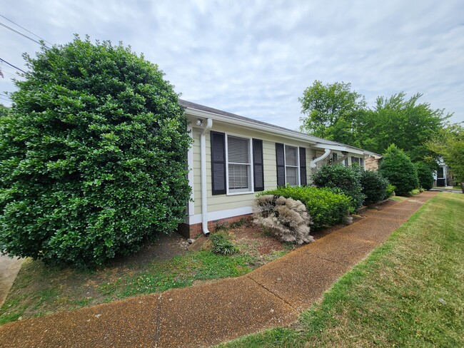 3105B Wellington Ave in Nashville, TN - Building Photo - Building Photo