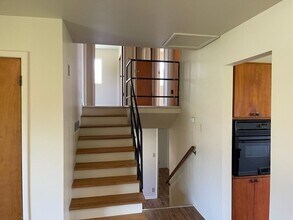 507 W Kirby Ave in Champaign, IL - Building Photo - Building Photo