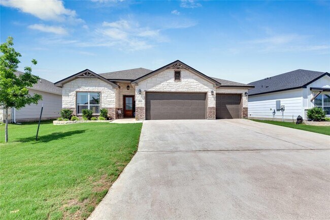 property at 8508 Glade Dr