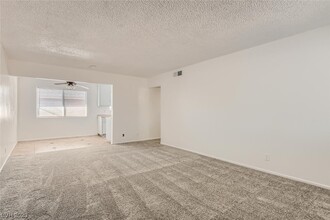 3237 Arlene Way-Unit -1 in Las Vegas, NV - Building Photo - Building Photo