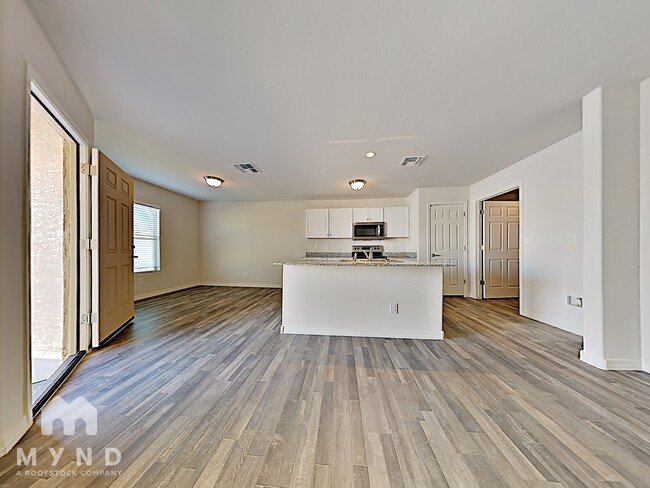 1026 W Carnoustie Ct in Casa Grande, AZ - Building Photo - Building Photo