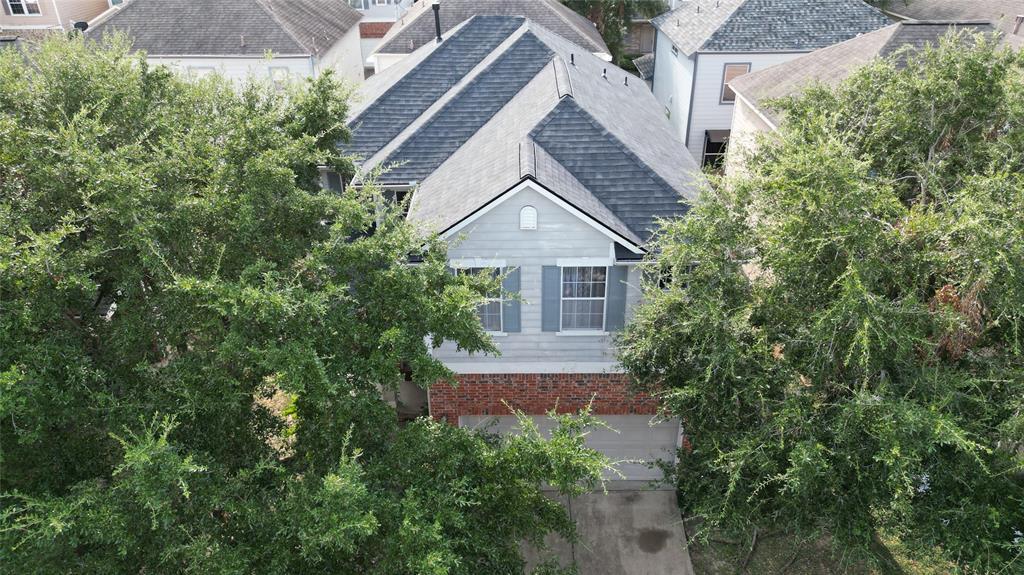 3710 Ashford Villa Ln in Houston, TX - Building Photo