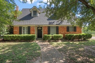 421 Forrest Ln in Corsicana, TX - Building Photo