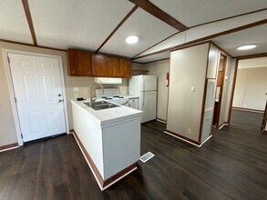 963 N Bucks Pocket Rd SE in Old Fort, TN - Building Photo - Building Photo