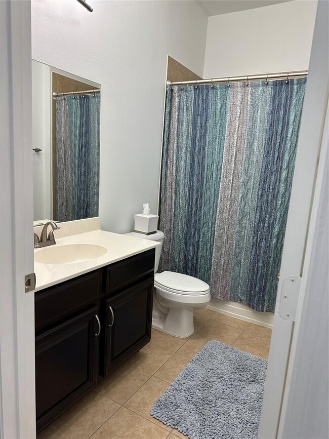 632 NE 193rd St in Miami, FL - Building Photo - Building Photo