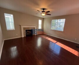 572 Gallegos Cir in Erie, CO - Building Photo - Building Photo